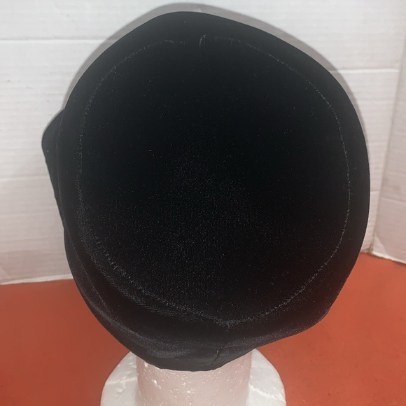 Vintage 1950’s Velvet Romance hat w/side flap design BRAND NEW CONDITION AMAZING - Picture 6 of 8